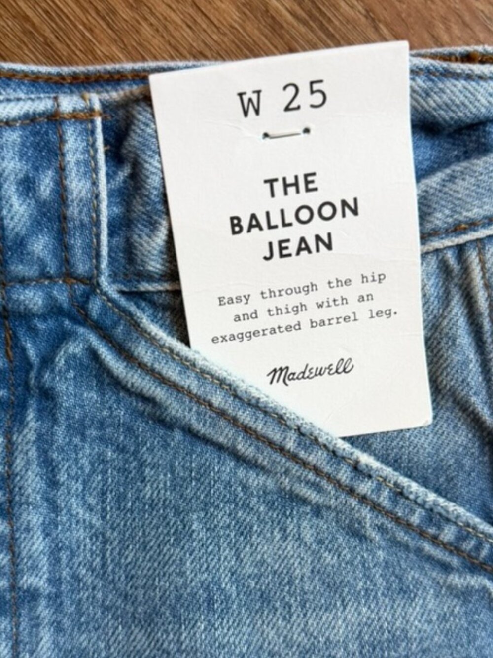 NWT Women's Madewell Balloon Utility Jeans, Size: 25 - Picture 2 of 4